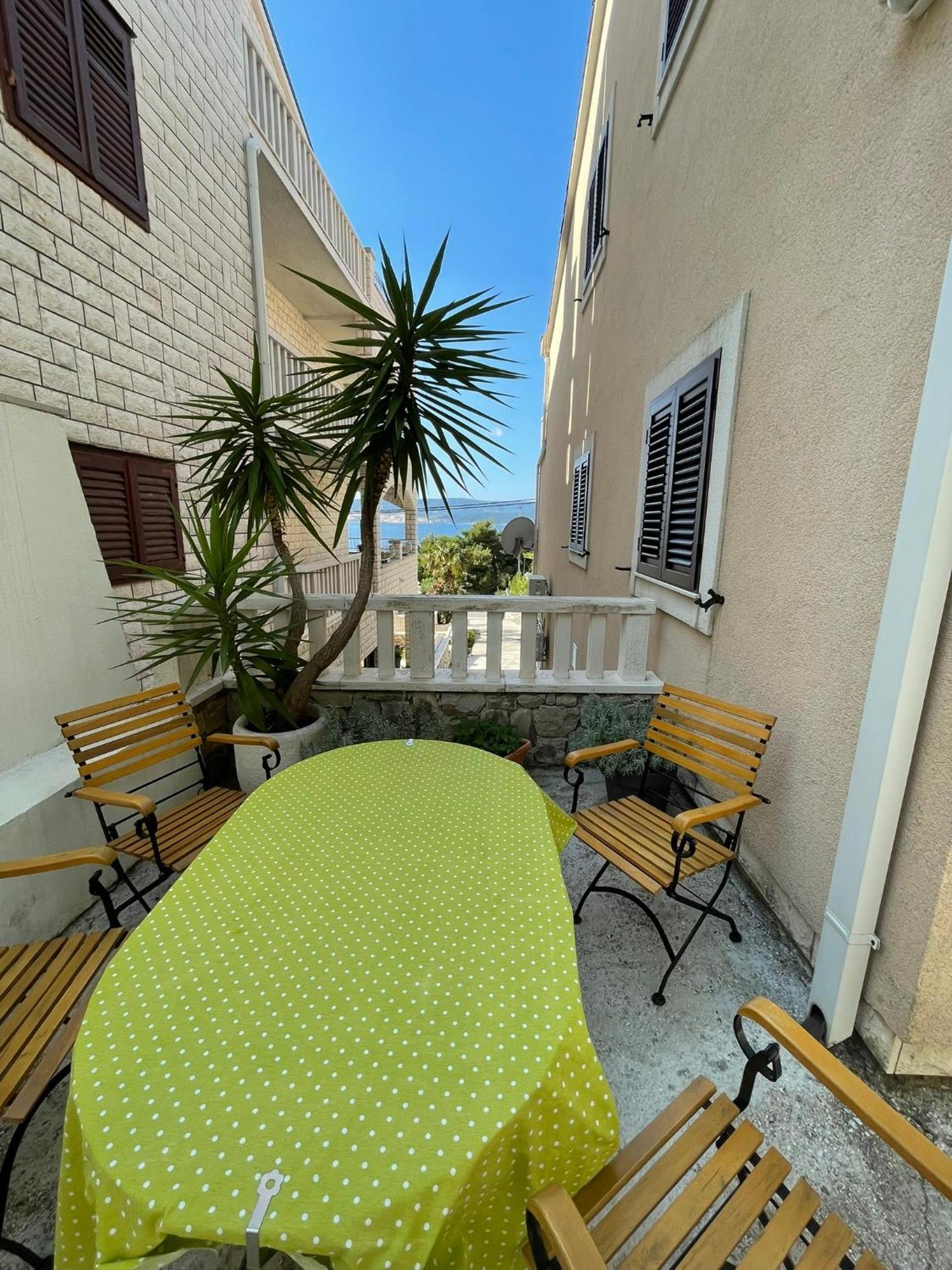 Apartments Niko 로크바 로고즈니차 외부 사진