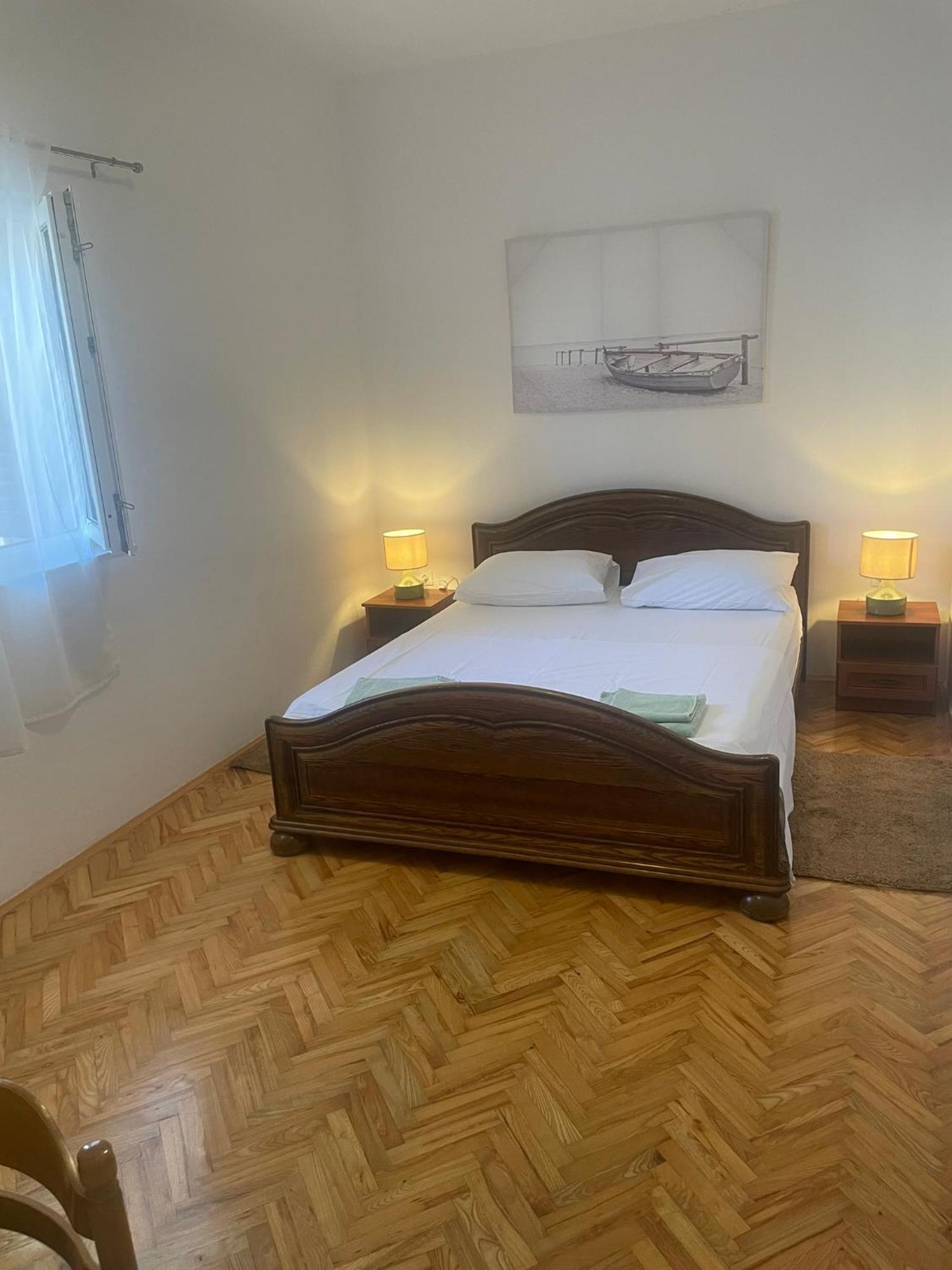 Apartments Niko 로크바 로고즈니차 외부 사진
